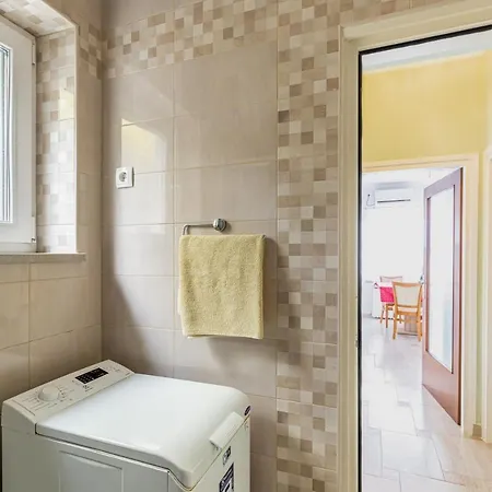 Brsec 7796b Lägenhet Martina